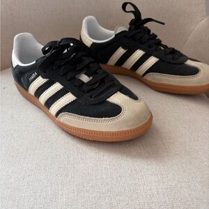 Adidas Samba Black and Tan Sneakers size 5.5